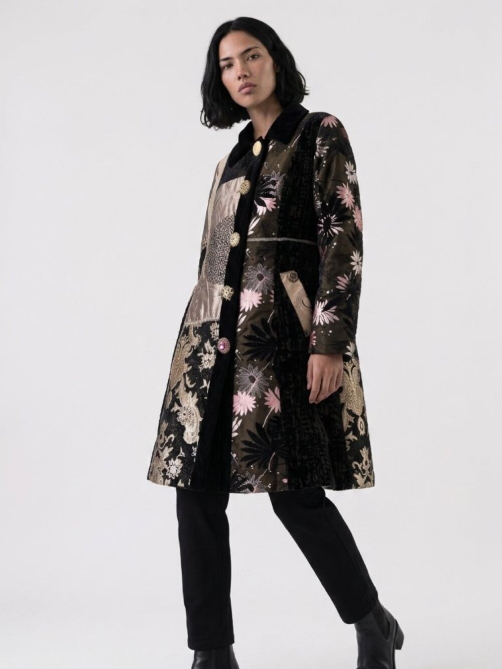 🖤 Stunning Black Coat – Alison Sherri Collection 🖤